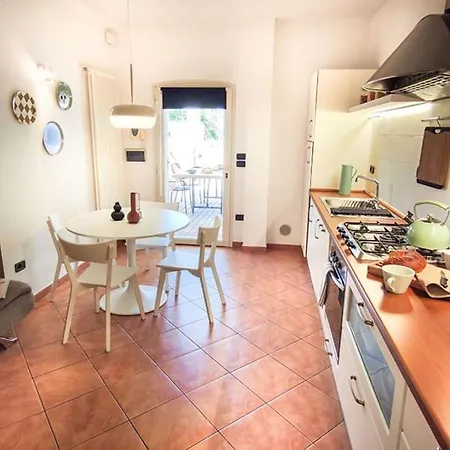 Dream Fronte Mare Apartment *